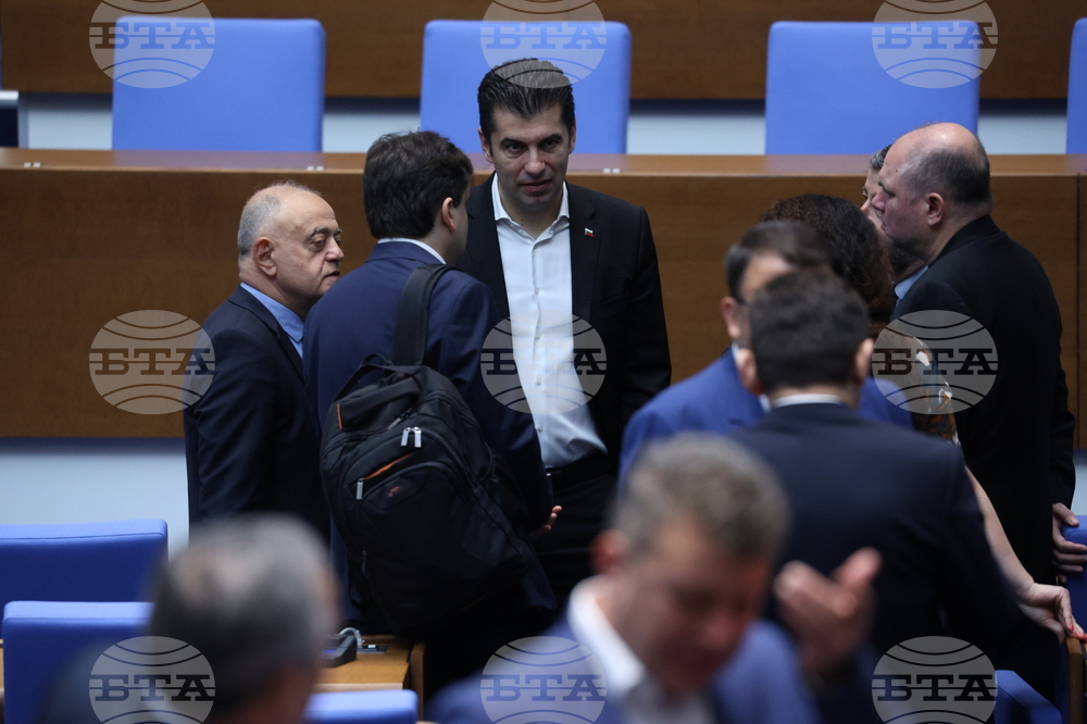 Парламент - служебен кабинет - клетва