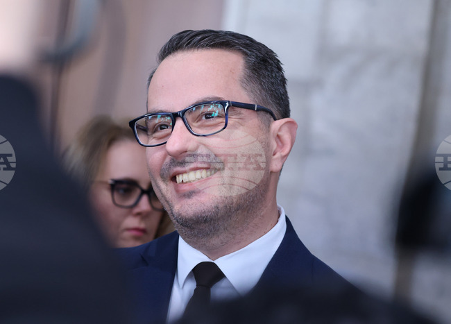 Поздавряваме правителството за свалената охрана на Борисов, Пеевски сам се отказа от охраната си, каза Цончо Ганев от "Възраждане"