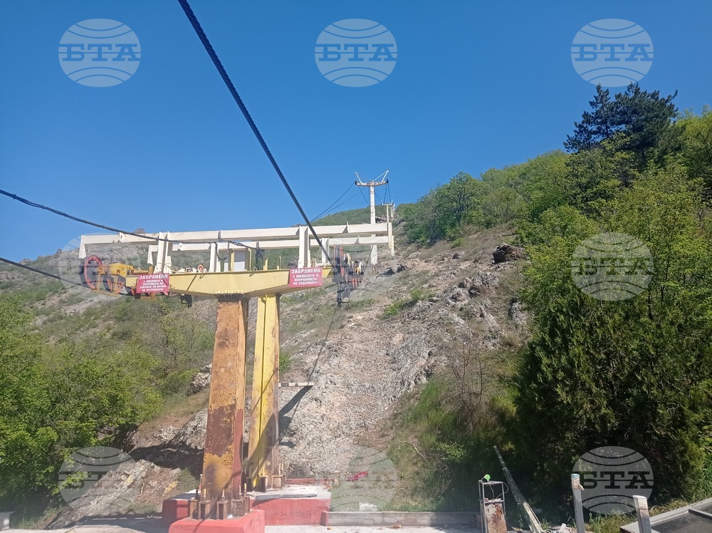 Ремонтът на лифта в Сливен тече по график