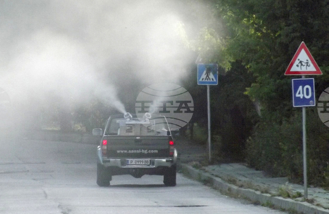 Утре в Свищов и две села ще се извърши третиране против комари
