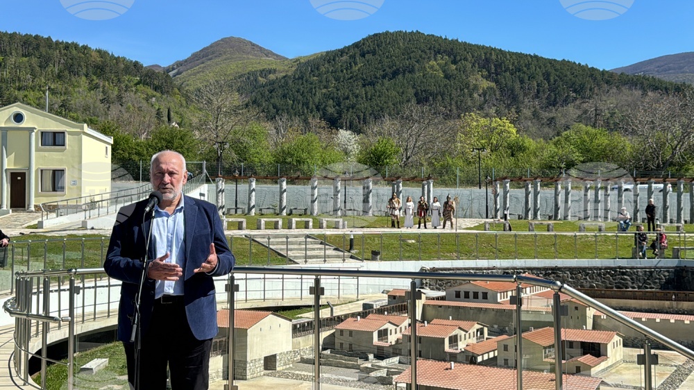 Казанлък - комплекс „Долината на тракийските царе“ - откриване