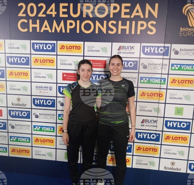  Михаела Чепишева и Цветина Попиванова спечелиха сребърни медали на двойки жени на турнир по бадминтон във Франция