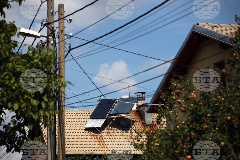 ЕРМ Запад отчете спад на начислената електроенергия след засилване на проверките за кражби на ток през първото полугодие на 2025 г.