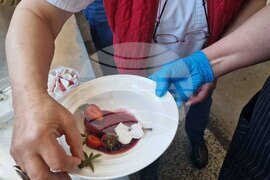 Смолян - приготвяне на дивечово месо - демонстрация 