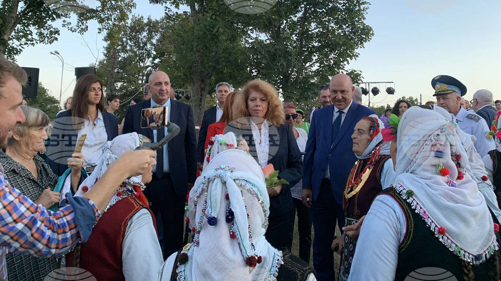 VP Iotova: We Shall Not Allow Bulgarian History to Be Refashioned