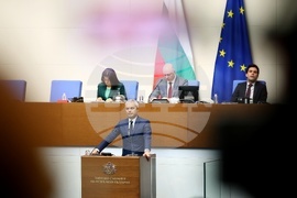 Парламент - заседание