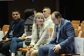 Форум „Открий пътя към финансовия успех"