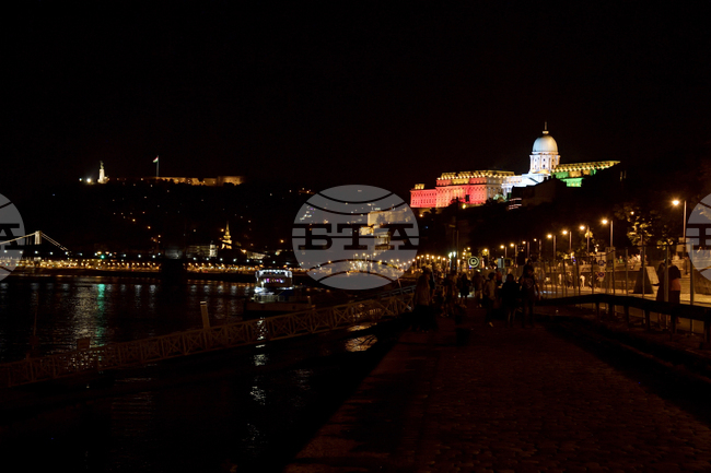 МТИ: Унгарското правителство ще разпредели допълнителни 4 трилиона форинта на семействата