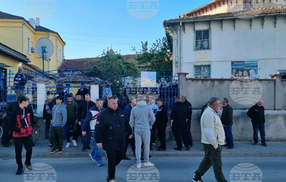 Bulgaria’s Muslims Celebrate Ramadan Bayram