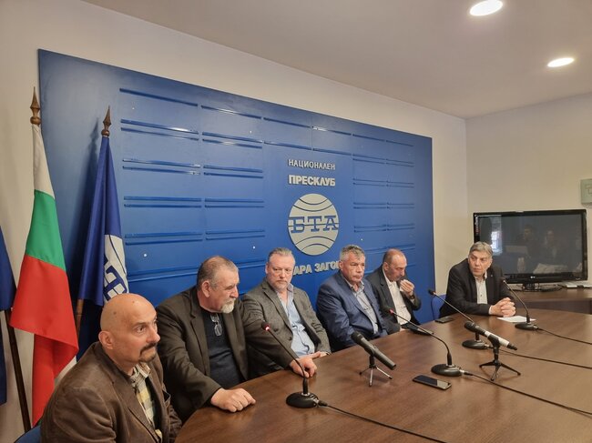 Пресконференция на проф. Жеко Ганев. Темата е: Финален етап на работата по утилизация на опасни медицински отпадъци.