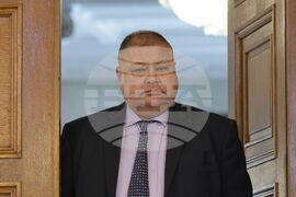 Народно събрание - Временна комисия за проверка на факти и обстоятелства за дейността на Глеб Мишин