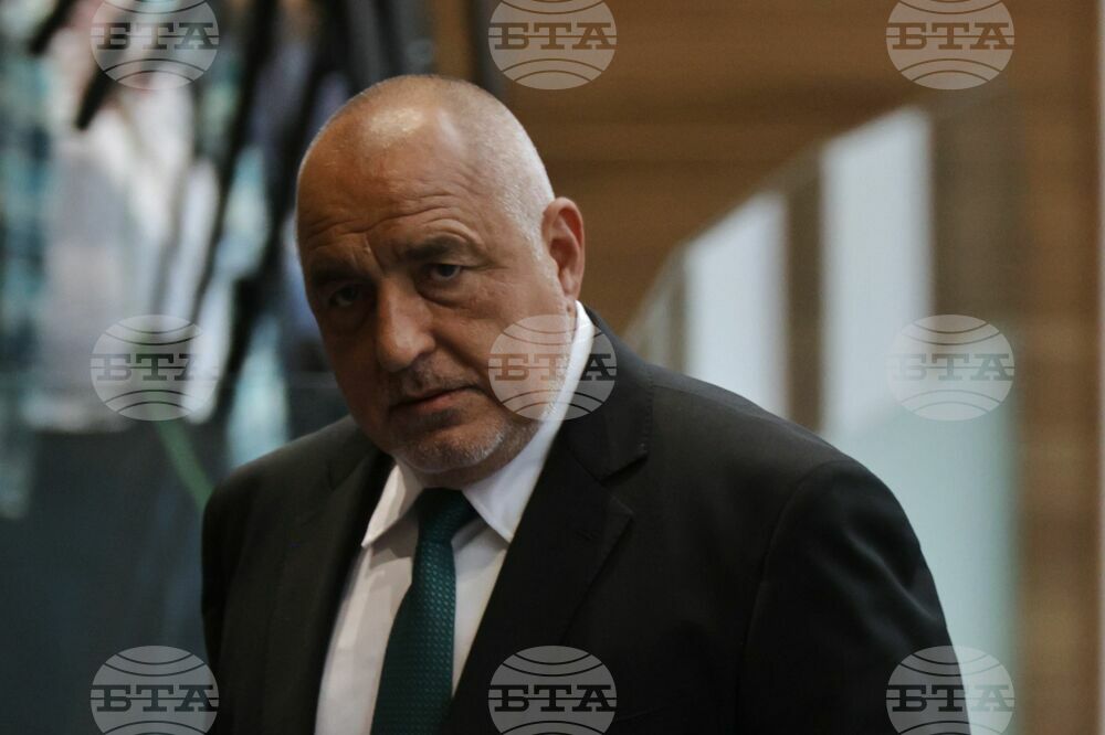 Честит Ден на храбростта и празник на Българската армия, написа Бойко Борисов