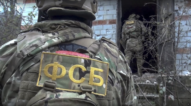 Руските сили за сигурност задържаха 11 служители на кол центрове, занимаващи се с дейности, свързани с измами