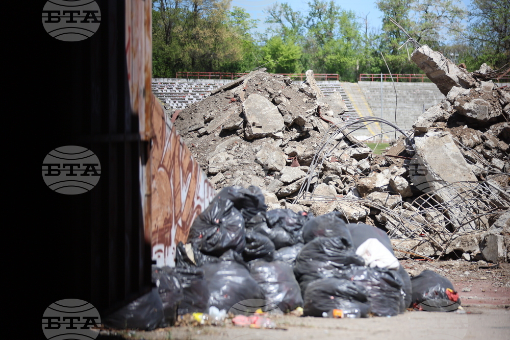 Стадион "Българска армия" - демонтаж