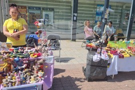 Търговище - благотворителен базар на изкуствата