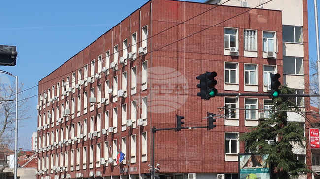 Учител в плевенско село е привлечен като обвиняем за блудство и съвкупление с малолетни момичета, съобщиха от прокуратурата