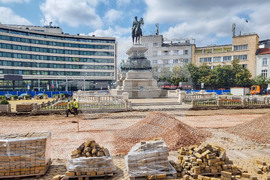 Булевард "Цар Освободител" - ремонт - павета