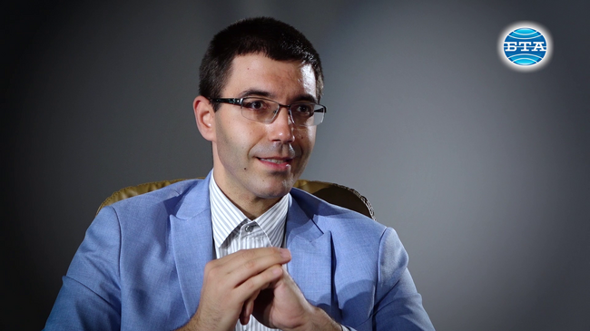 Астрофизикът доц. д-р Владимир Божилов пред БТА: Космосът е вечното вдъхновение