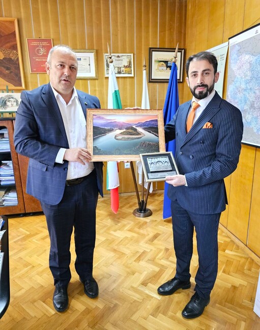 Кметът Изет Шабан проведе среща с гост-имамина от Турция Юмер Джейлян