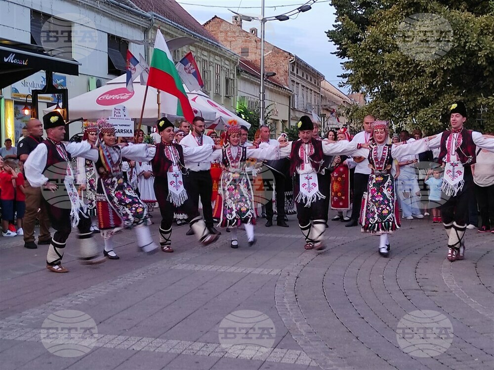 Капанският ансамбъл в Разград участва в четири фолклорни фестивала в Сърбия