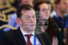 Mеждународна стартъп пътуваща изява „We Make Future“