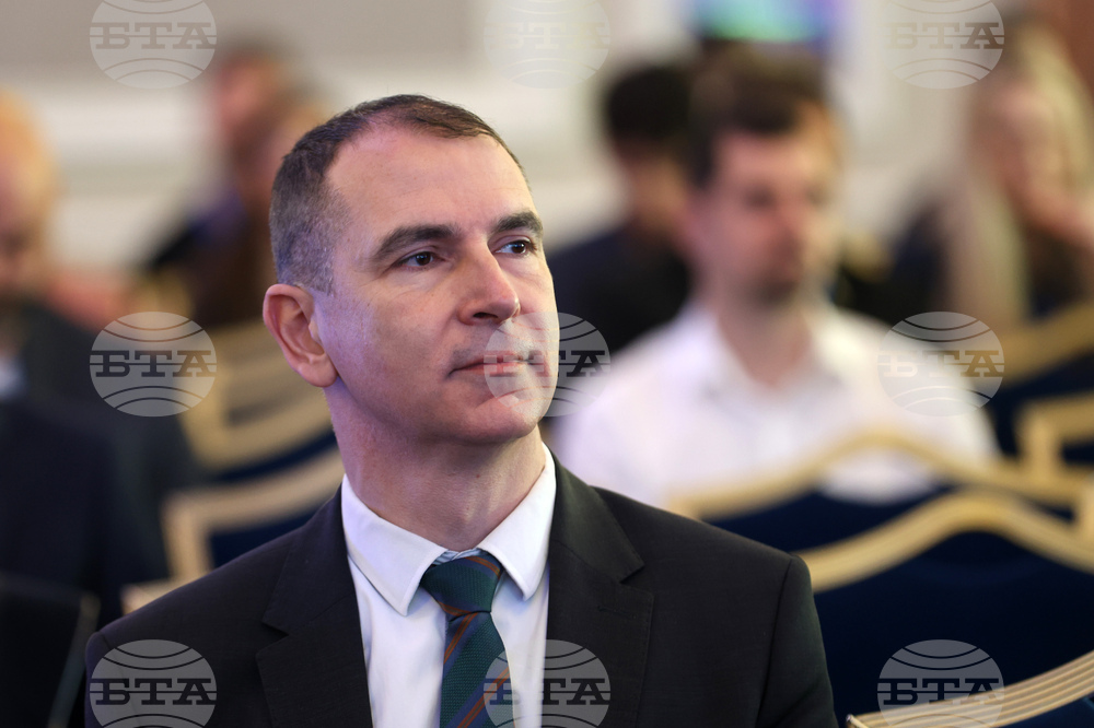 Mеждународна стартъп пътуваща изява „We Make Future“