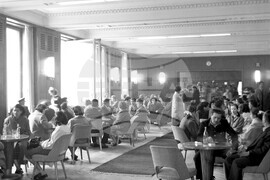 Централен универсален магазин (ЦУМ)