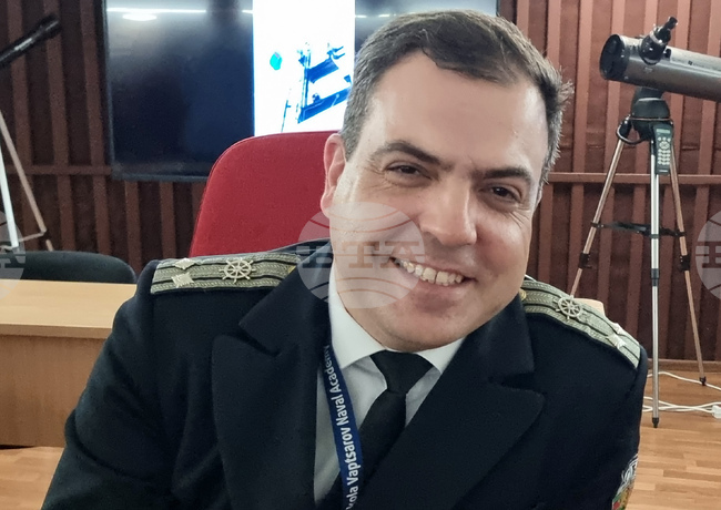 На Антарктида очакваме с нетърпение броя по повод 60-ата годишнина на списание ЛИК, каза от ледения континент кап. Николай Данаилов