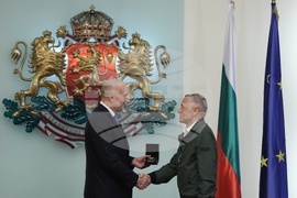 Румен Радев - военни пилоти - отличия