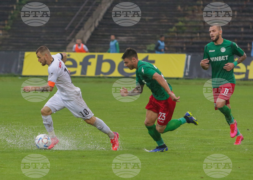 Футбол - Славия - Ботев Враца