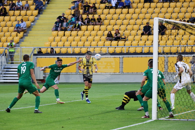 Ботев Враца победи Ботев Пловдив като гост и се изкачи на осмото място в efbet Лига