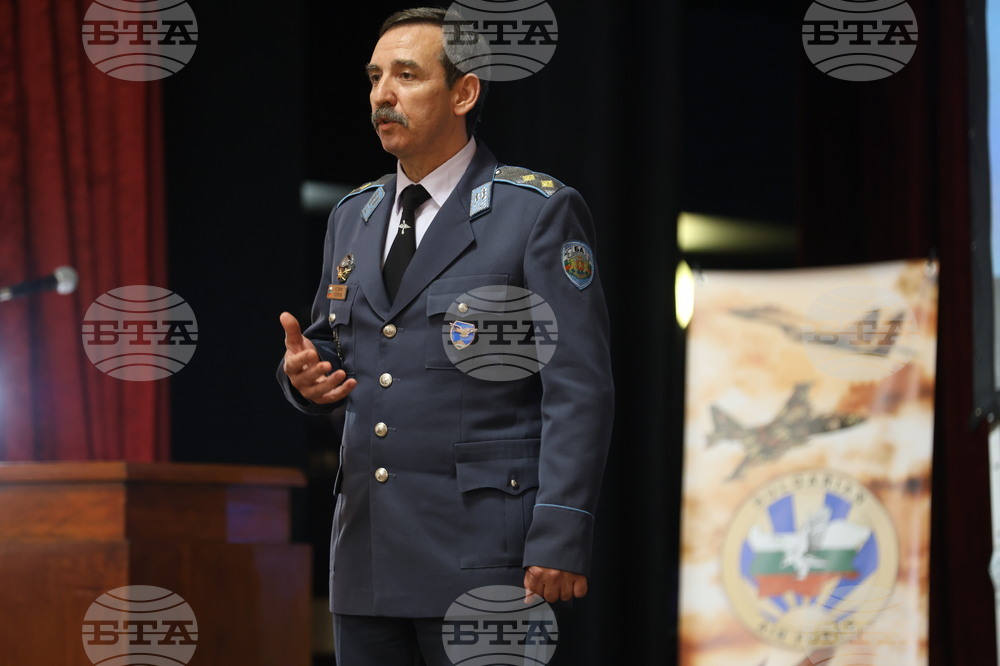 Международен ден на авиацията и космонавтиката - честване