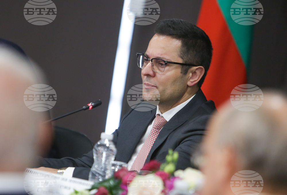 Никола Стоянов - Служби по търговско-икономическите въпроси - среща