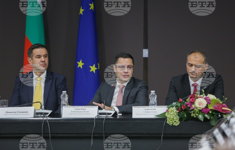 Никола Стоянов - Служби по търговско-икономическите въпроси - среща