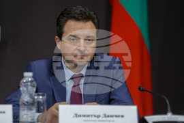 Никола Стоянов - Служби по търговско-икономическите въпроси - среща