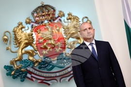 Румен Радев - Андреа Вике - награждаване