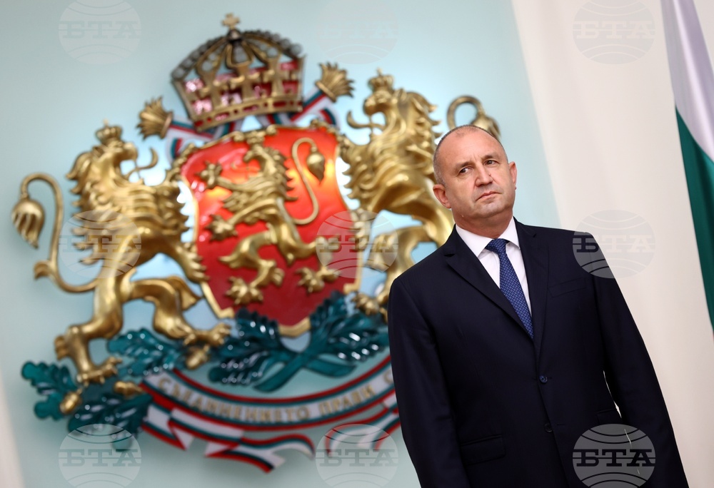 Румен Радев - Андреа Вике - награждаване