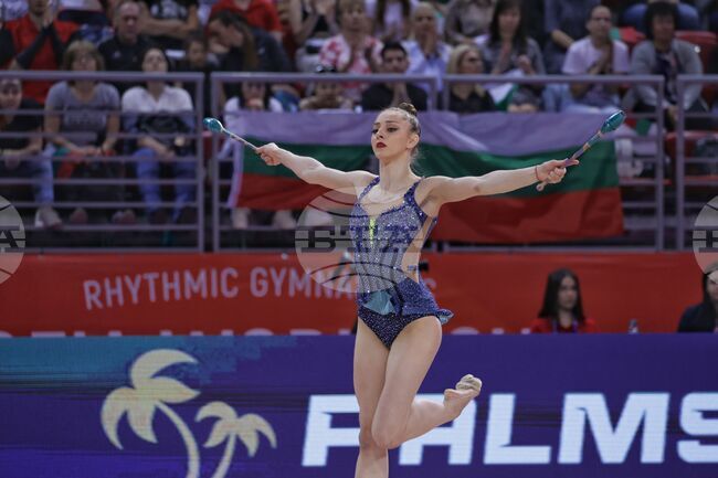 Художествена гимнастика - Световна купа - Боряна Калейн