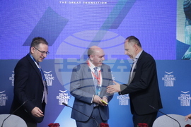 Гърция - Делфийски икономически форум