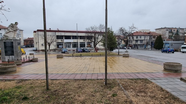 Близо половината от новорегистрираните безработни в област Хасково са работили за последно в сектора на услугите, сочи статистиката
