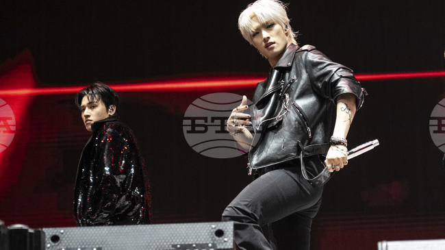 Джей Коул оглави класацията на "Билборд" за албуми 