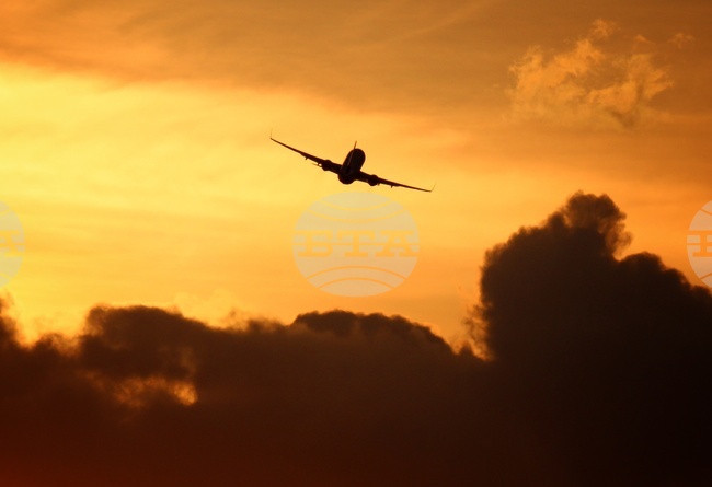 Румънска авиокомпания ще изпълнява полети от София до Букурещ пет пъти седмично от 1 октомври