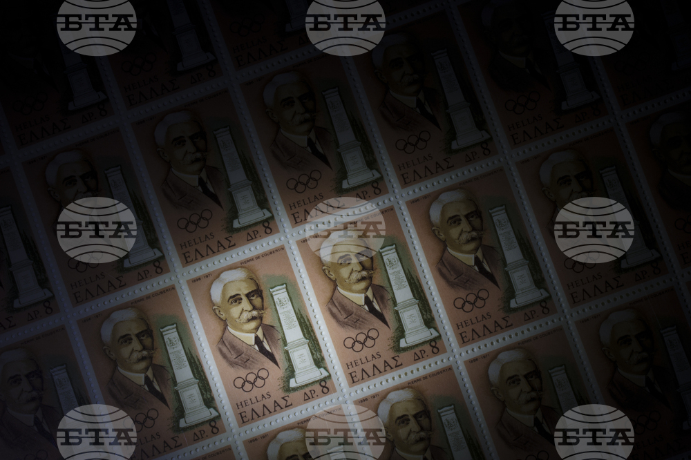 Изпълнителният директор на Гръцките пощи подаде оставка след реакциите на закриването на десетки пощенски клонове