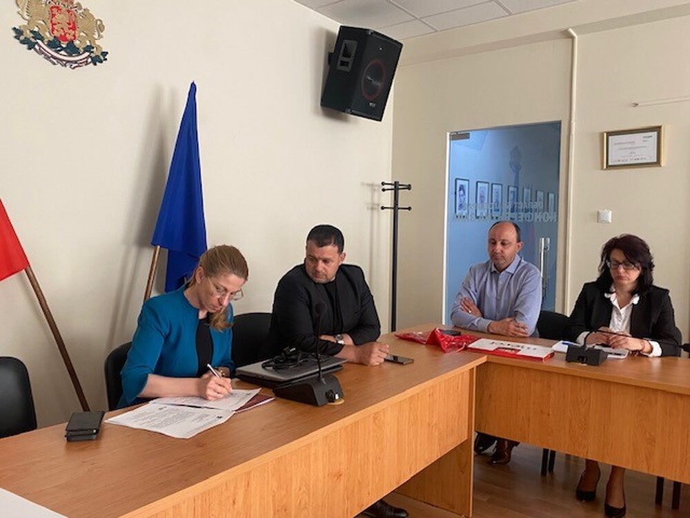 ОА Благоевград: Областният управител Мария Димова проведе консултации за състав на РИК-Благоевград
