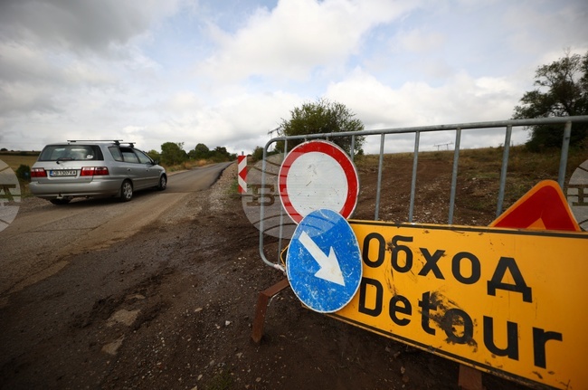 Ограничава се движението по част от пътя Пещера – Пловдив заради ремонт, въвеждат се обходни маршрути в района на Стамболийски 