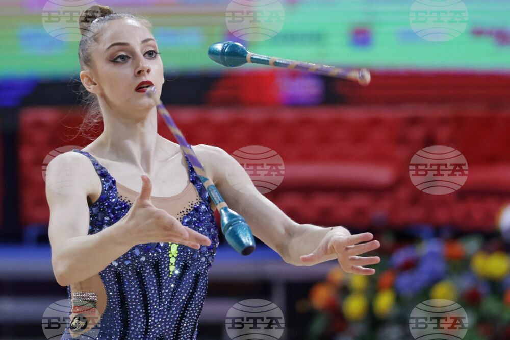 Олимпийската вицешампионка по художествена гимнастика Боряна Калейн обяви, че прекратява спортната си кариера
