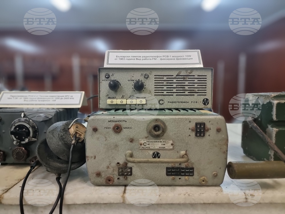 Бургас - изложение на ретро радио техника