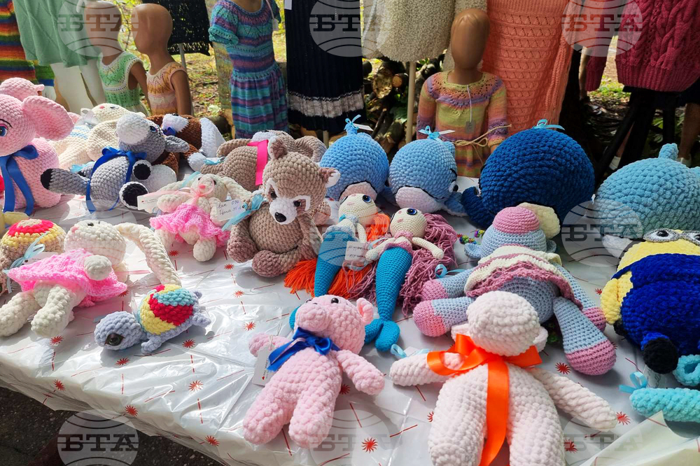 Стара Загора - благотворителен базар в помощ на украински бежанци