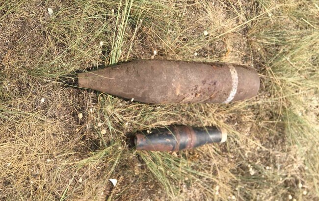 Военнослужещи от Сухопътните войски разузнаха и унищожиха невзривени боеприпаси, открити в с. Шейново, община Стара Загора