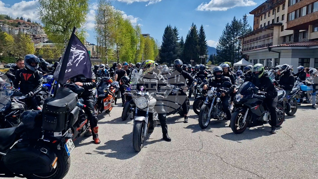 С благотворителна акция мотоклуб Smolyan Riders закрива сезона